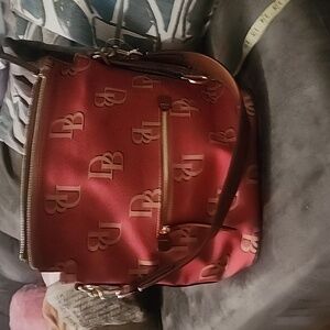 Dooney & bourke